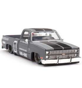 Mini GT Kaido House 1980 Chevrolet Silverado V2, Gris