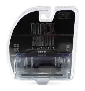 Greenlight Black Bandit Collection 2016 Dodge Challenger R/T