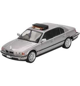 Mini GT - BMW 750 IL (E39) - 007 Tomorrow Never Dies - 1997