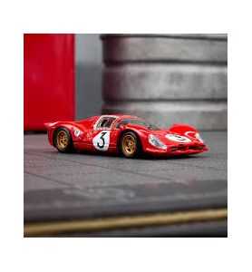 Hot Wheels Elite 64 1967 Ferrari 330 P4