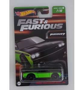 Hot Wheels Serie Fast & Furious Dodge Challenger Drift Car 7/10
