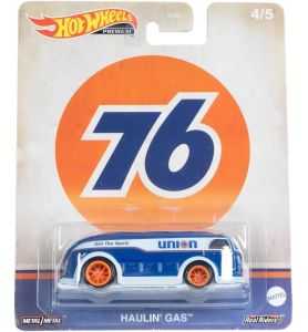 Hot Wheels Premium Car Culture Haulin Gas Union 76 HKD02 4/5