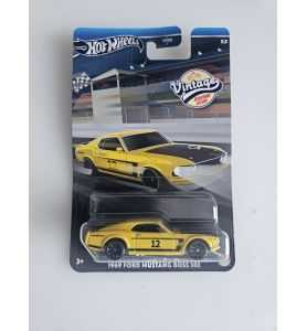 Hot Wheels Vintage Racing Club Custom 1969 Ford Mustang Boss 302 3/5