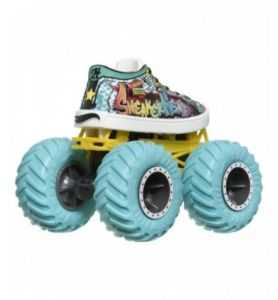 Hot Wheels Monster Freestyle Wreckers Sneakers Head