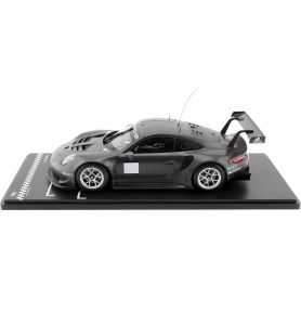 Ixo Models Porsche 911 RSR Pre-Season Test Car 2020 negro 1/18